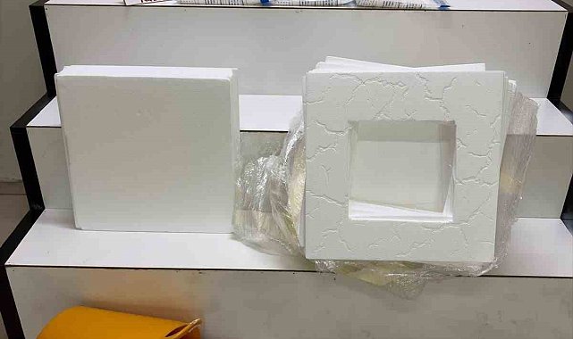 Balıkesir'de otobüs yolcusundan 3 kilo metamfetamin çıktı