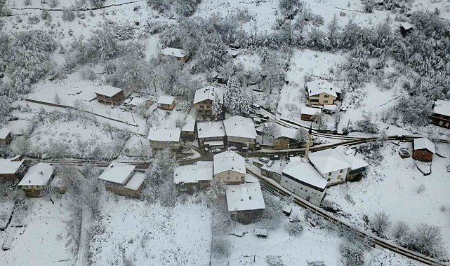 Bartın'da kar kalınlığı 1 metreyi aştı