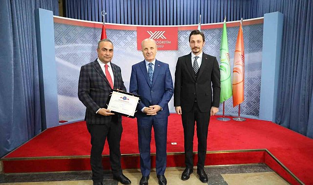 BARÜ'nün 7 programı "Engelsiz Üniversite Program Nişanı" aldı