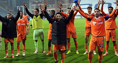 Başakşehir hedef Fenerbahçe'yi yenerek galibiyet serisi yakalamak