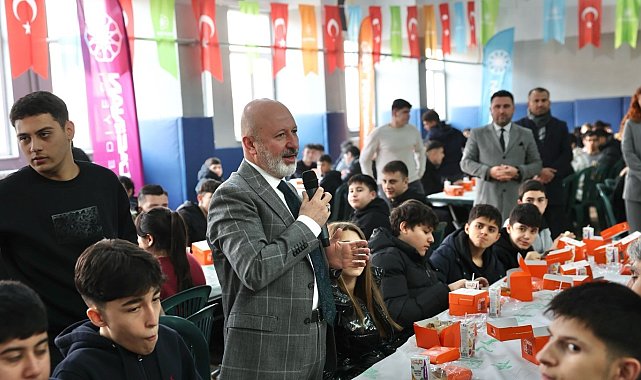 Başkan Çolakbayrakdar: "Meslek sahibi olmak, güçlü bir geleceğin anahtarıdır"