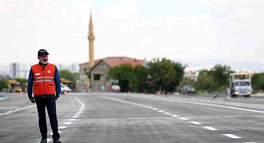 Başkan Çolakbayrakdar: "Şehrimizin ulaşımını geleceğe taşıyan devasa bir eser kazandırdık"