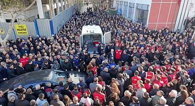 Başkan Durbay'a görev yaptığı belediyede duygusal veda