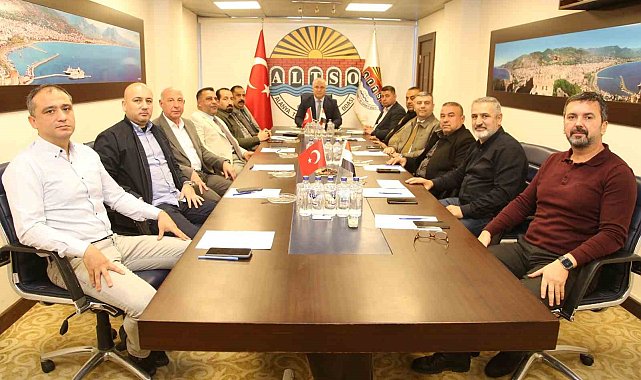 Başkan Erdem'den Alanya'ya yatırım daveti