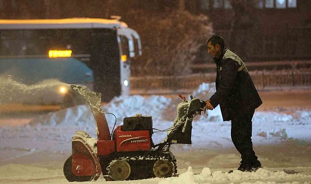 Başkan Sekmen; "Kar timleriyle sahadayız"