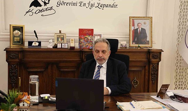 Başkan Yalçın, dünyadaki 5 kişiden biri