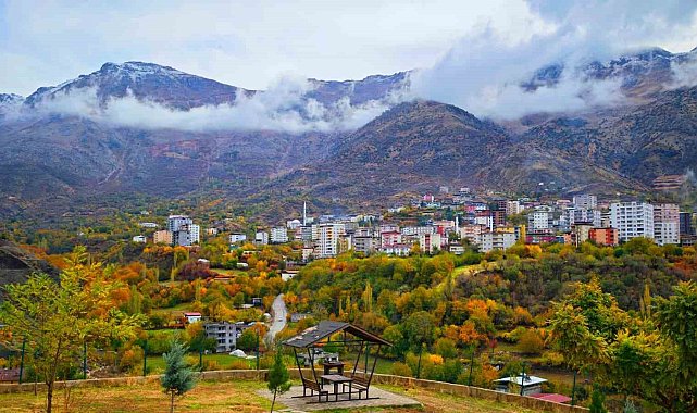 Batman'da yaşanan renk cümbüşü kamerada
