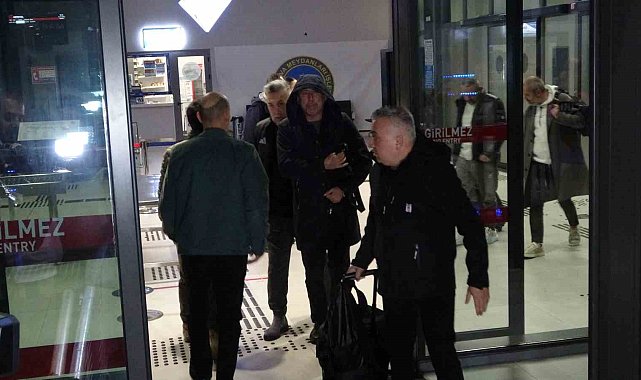 Beşiktaş, Trabzon'a geldi