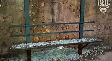 Beykoz'da durak camlarını hedef alan iki şüpheli yakalandı