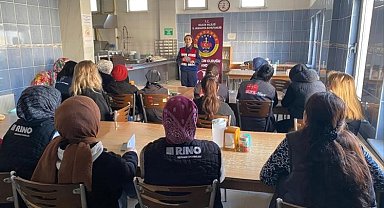 Bilecik Jandarma'dan KADES eğitimi