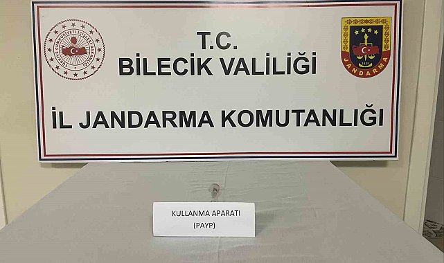 Bilecik'te 'Dur' ihtiyarına araç içinden payp çıktı