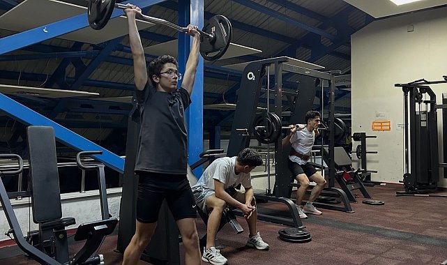 Bilecik'te atletizm antrenmanları sürüyor