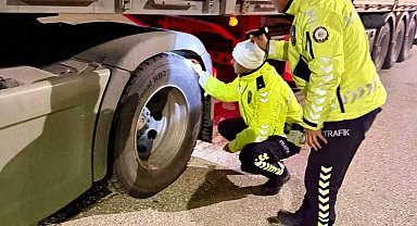 Bilecik'te kış lastiği denetimleri sürüyor