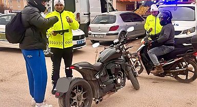 Bilecik'te motosiklet ve ATV sürücülerine trafik denetimi
