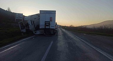 Bilecik'te tır kontrolden çıktı: 1 yaralı