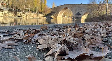 Bin yıllık Haburman köprüsü, tüm ihtişamı ile ayakta
