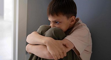 Bipolar bozukluk çocuk ve ergenlerde de görülüyor