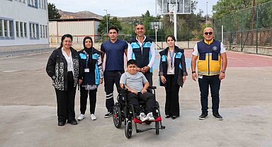 Bodrum Belediyesi'nden akülü sandalye, bakım ve onarım desteği