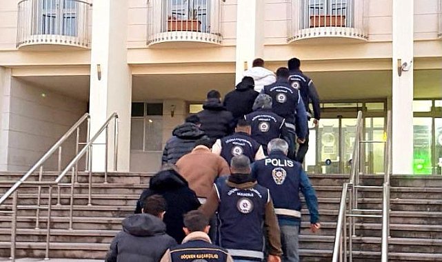 Bodrum'da kaçak göçmen çetesi çökertildi: 3 tutuklama
