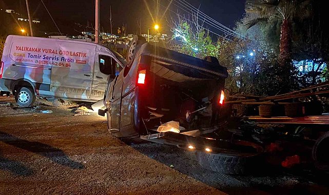 Bodrum'da trafik kazası: 1 ölü, 2 yaralı