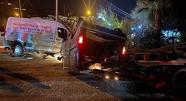Bodrum'da trafik kazası: 1 ölü, 2 yaralı