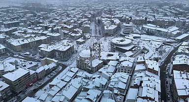 Bolu beyaza büründü