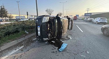 Bolu'da kontrolden çıkan otomobil devrildi: 1 yaralı