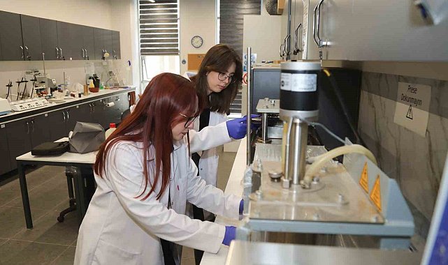BTÜ öğrencileri TUSAŞ uçakları için üretiyor