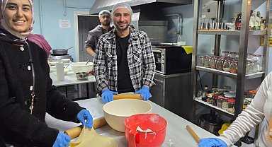 Bu kez öğreten değil, öğrenen oldular