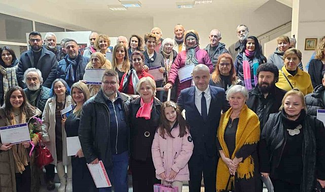 Bulgaristan'da 'Yedi Tepeler Bulgar-Türk Dostluk Sergisi' sanatseverlerle buluştu