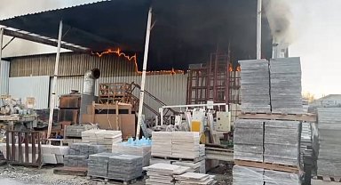 Burdur'da mermer fabrikasında yangın