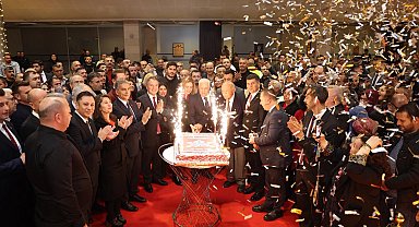 Bursa Büyükşehir ailesi yeni yılı birlikte kutladı