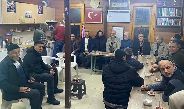 Bursa Gürsu'da MHP'liler vatandaşlarla buluştu