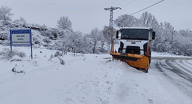 Bursa İnegöl Belediyesi karla mücadelede 24 saat sahada