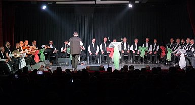 Bursa İnegöl'de 'Tasavvuf'un üç aylar konseri mest etti