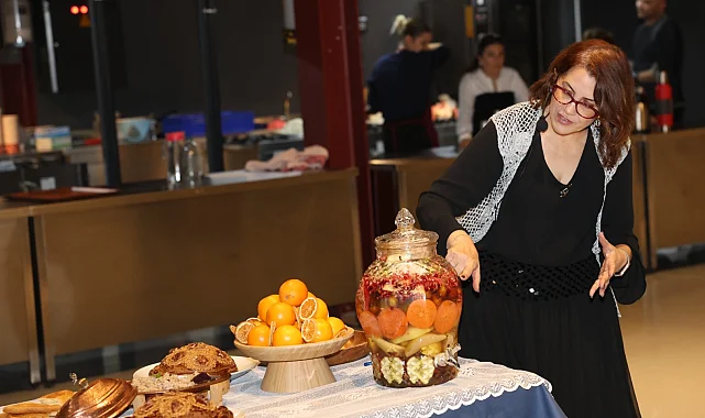 Bursa Nilüfer'de yeni yılın kokusu, lezzeti ve müziği konuşuldu