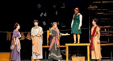 Bursa Şehir Tiyatrosu'ndan dünya prömiyeri