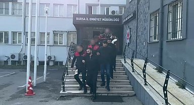 Bursa'da 'servis açmadınız' diye silahlı saldırı düzenleyip 6 kişiyi yaralayan şüphelilere operasyon : 10 şüpheli gözaltına alındı