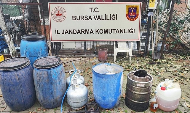 Bursa'da jandarmadan yılbaşı öncesi kaçak içkiye darbe