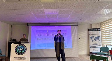 Bursa'da Meslek Lisesinde Dünya Seninle Konuşuyor etkinliği