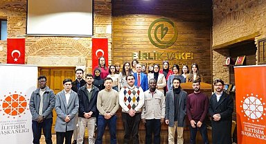 Bursa'da uluslararası öğrencilere "Medya İletişim ve Kamu Diplomasisi" söyleşisi