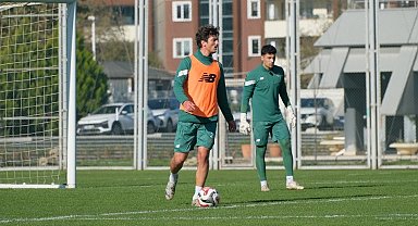 Bursaspor Aliağa FK maçı hazırlıklarına başladı