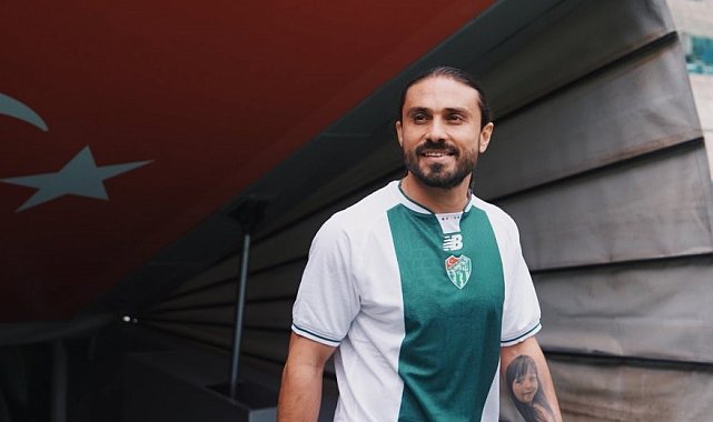 Bursaspor ilk transferini açıkladı Halil Akbunar