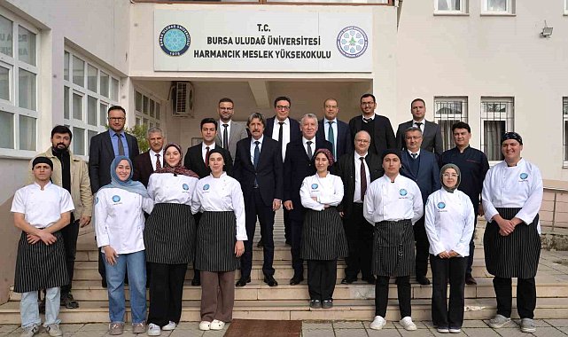 BUÜ yönetiminden Keles ve Harmancık ziyareti
