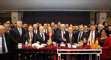 Büyükşehir ailesi yeni yılı birlikte kutladı