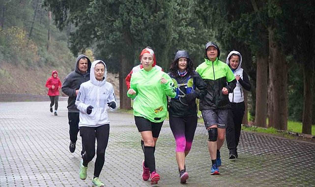 Büyükşehir Belediyesi vatandaşları spora teşvik ediyor