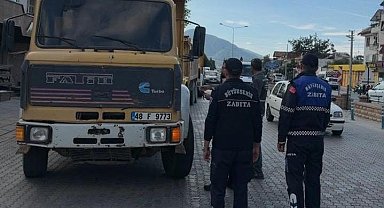 Büyükşehir kaçak hafriyatla mücadelede denetimlerini sürdürüyor