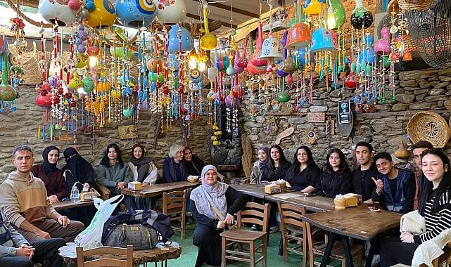 Büyükşehir'den üniversite öğrencilerine Tire gezisi