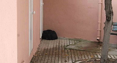 Camii avlusunda şüpheli çanta paniği