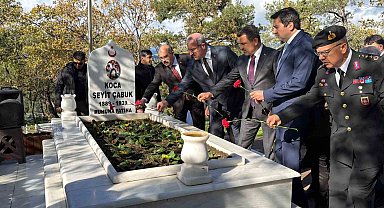 Çanakkale kahramanı Seyit Onbaşı vefatının 86. yılında kabri başında anıldı